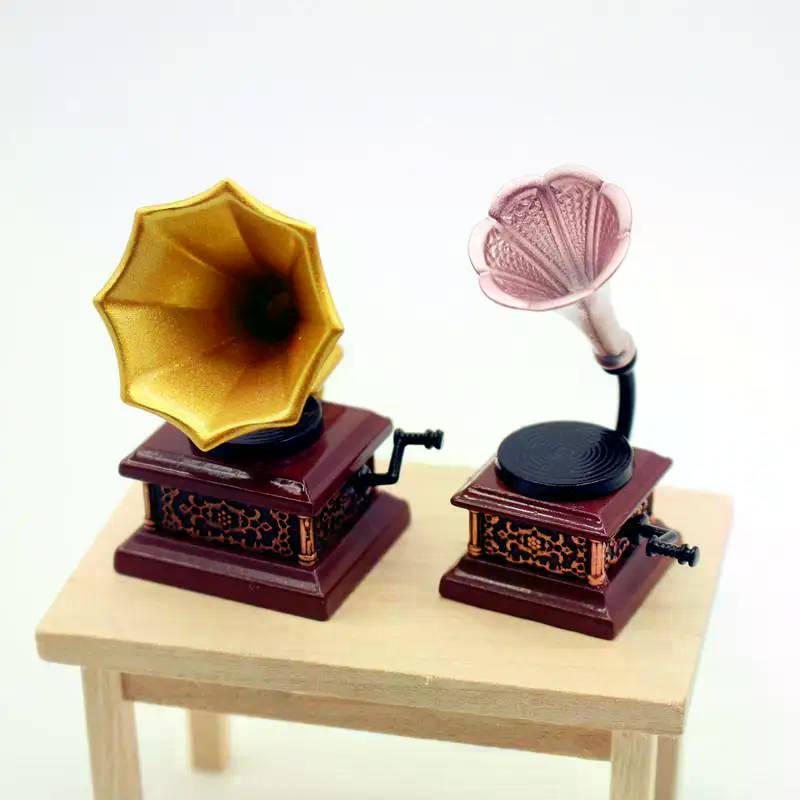 Vintage Toy Collector - โมเดลเครื่องเล่นแผ่นเสียงวินเทจขนาดจิ๋วสำหรับตกแต่งบ้านตุ๊กตา อุปกรณ์เสริมห้องนั่งเล่นของตกแต่งบ้านตุ๊กตา ของเล่นเสริมสร้างจินตนาการสำหรับเด็ก ของขวัญ