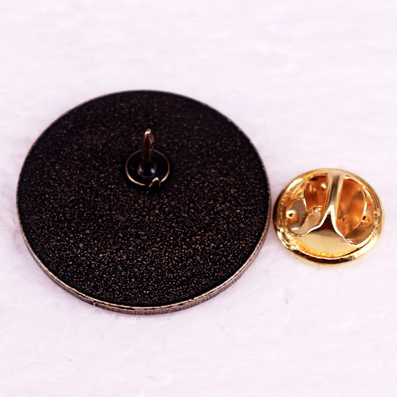 เข็มกลัดเหรียญเคลือบรูปเสือไฟแ - Vintage Collectible Coins บทวิจารณ์และราคา