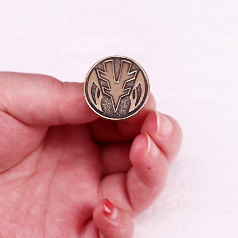 เข็มกลัดเหรียญเคลือบรูปเสือไฟแ - Vintage Collectible Coins บทวิจารณ์และราคา