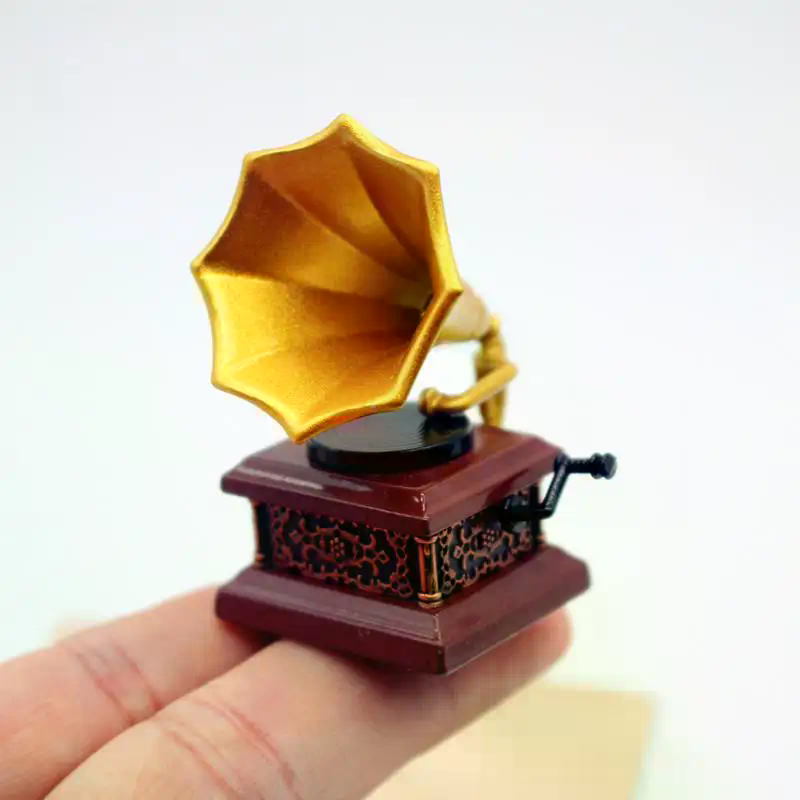โมเดลเครื่องเล่นแผ่นเสียงวินเท - Vintage Toy Collector บทวิจารณ์และราคา