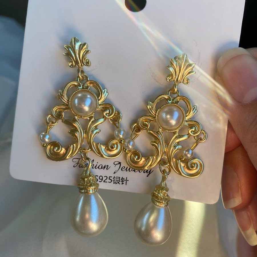 Retro Luxury Baroque เจ้าสาวต่ - Vintage Collectible Figures บทวิจารณ์และราคา