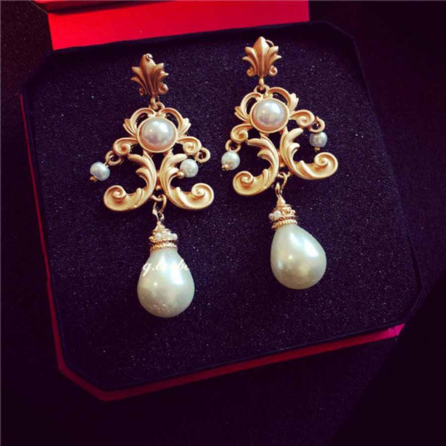 Retro Luxury Baroque เจ้าสาวต่ - Vintage Collectible Figures บทวิจารณ์และราคา