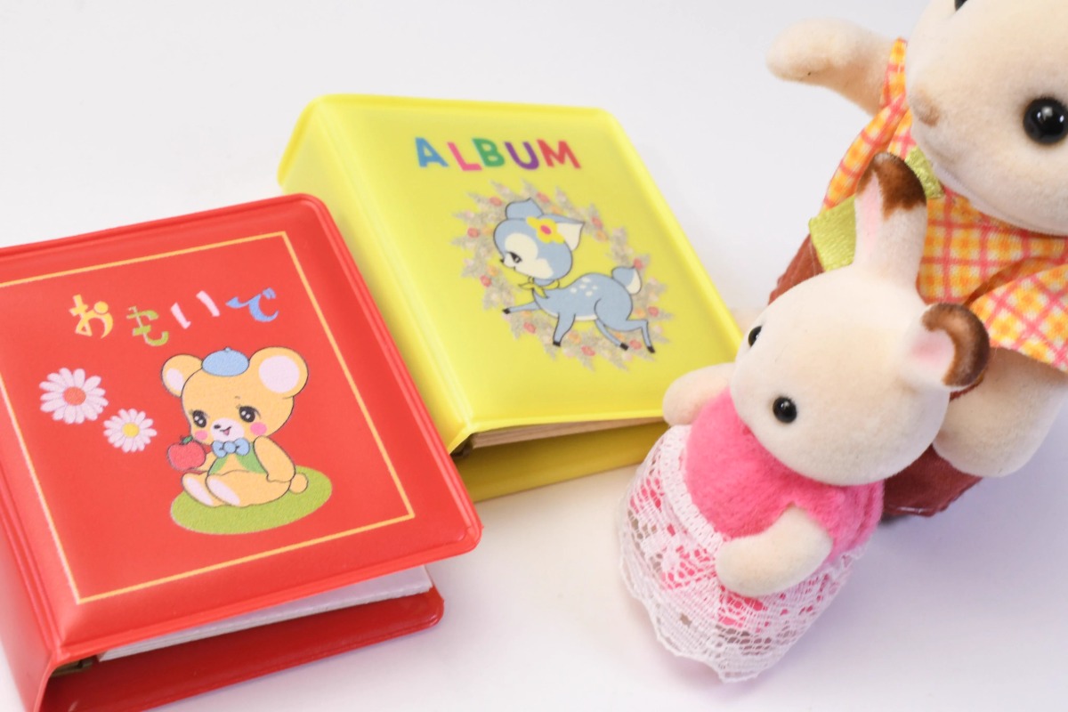ตุ๊กตาตัวการ์ตูนน่ารักแบบดั้งเ - Vintage Collectible Figures บทวิจารณ์และราคา